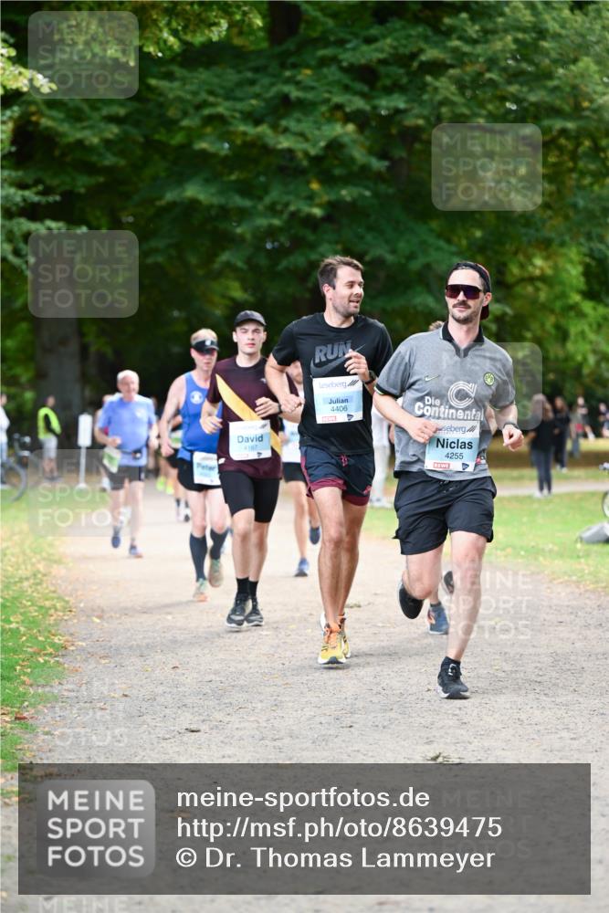 31.08.2025 - 21. Blankeneser Heldenlauf Dr. Thomas Lammeyer http://msf.ph/oto/8639475 31.08.2025 10:57:09 Laufen 4167, 4406, 4255 meine-sportfotos.de