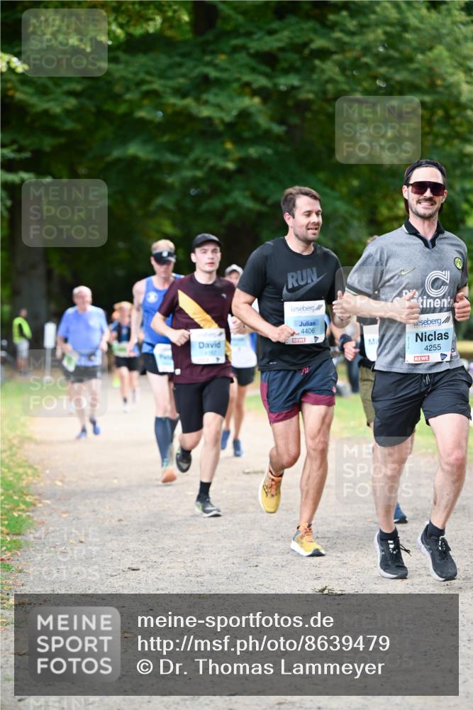 31.08.2025 - 21. Blankeneser Heldenlauf Dr. Thomas Lammeyer http://msf.ph/oto/8639479 31.08.2025 10:57:10 Laufen 4406, 4255 meine-sportfotos.de