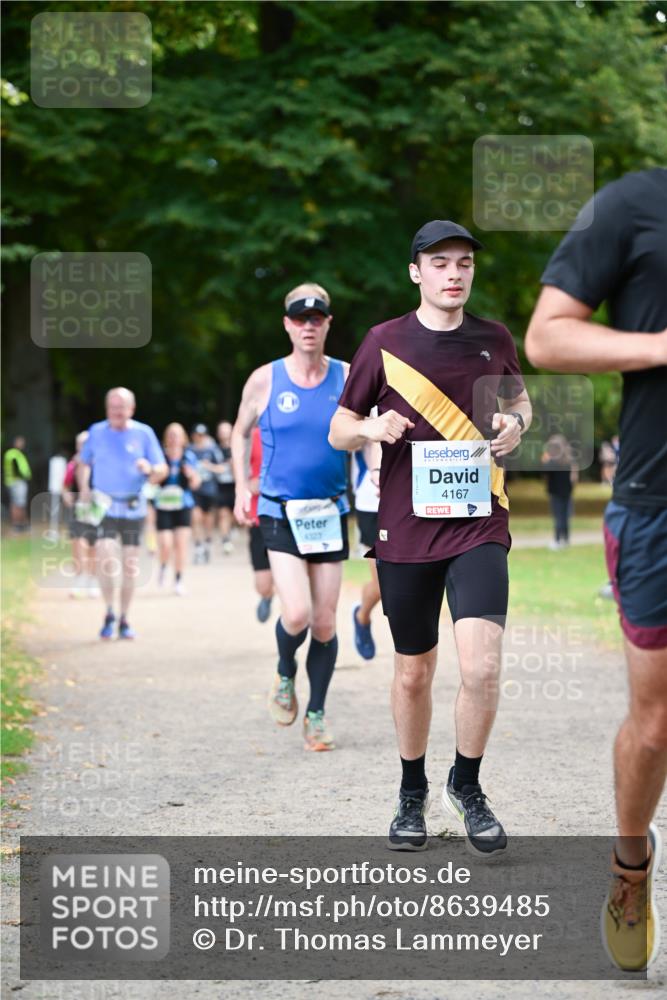 31.08.2025 - 21. Blankeneser Heldenlauf Dr. Thomas Lammeyer http://msf.ph/oto/8639485 31.08.2025 10:57:11 Laufen 4329, 4167 meine-sportfotos.de