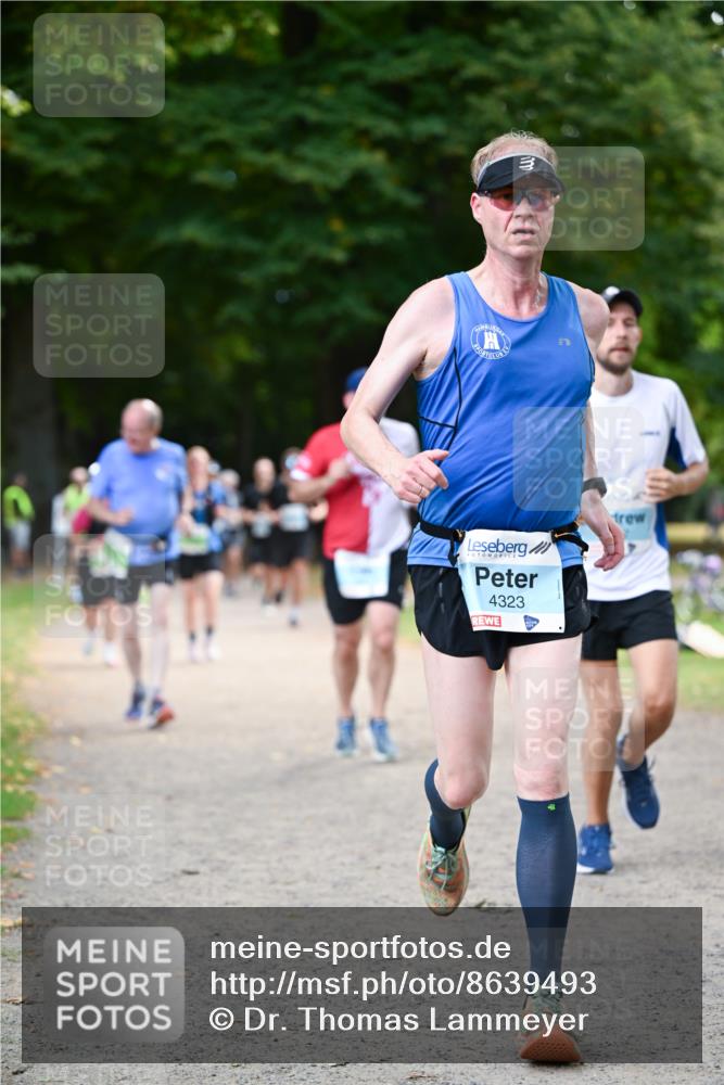 31.08.2025 - 21. Blankeneser Heldenlauf Dr. Thomas Lammeyer http://msf.ph/oto/8639493 31.08.2025 10:57:12 Laufen 4323 meine-sportfotos.de