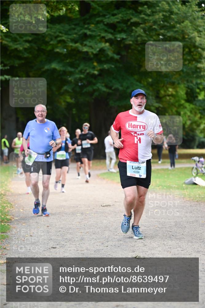 31.08.2025 - 21. Blankeneser Heldenlauf Dr. Thomas Lammeyer http://msf.ph/oto/8639497 31.08.2025 10:57:13 Laufen 1688, 4334 meine-sportfotos.de