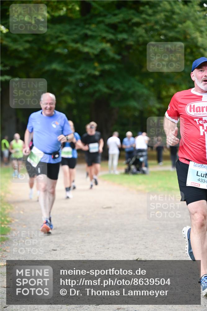31.08.2025 - 21. Blankeneser Heldenlauf Dr. Thomas Lammeyer http://msf.ph/oto/8639504 31.08.2025 10:57:14 Laufen 4334 meine-sportfotos.de