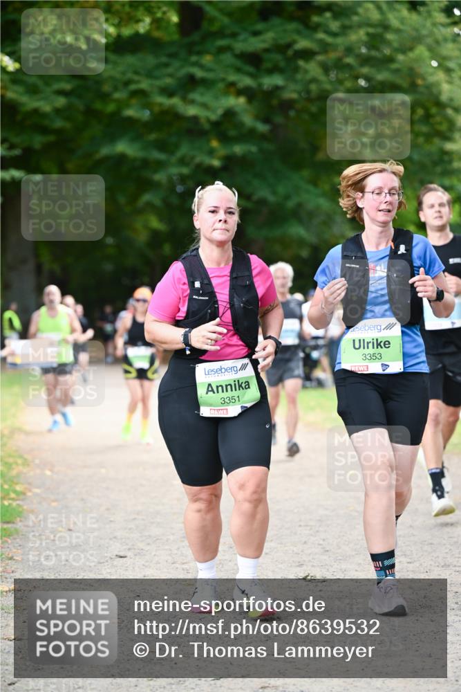 31.08.2025 - 21. Blankeneser Heldenlauf Dr. Thomas Lammeyer http://msf.ph/oto/8639532 31.08.2025 10:57:19 Laufen 3351, 3353 meine-sportfotos.de