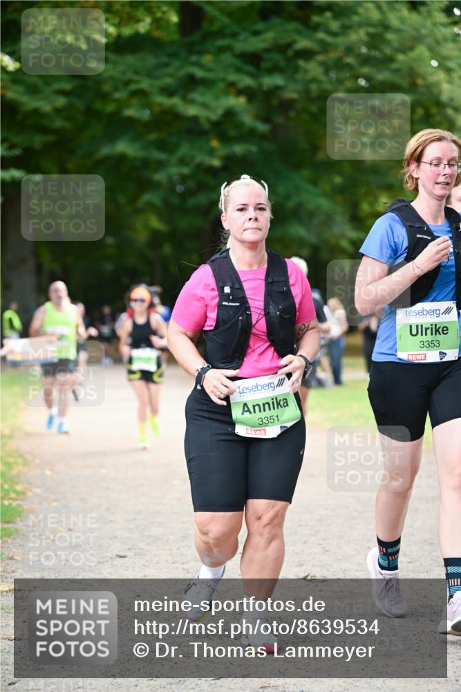 31.08.2025 - 21. Blankeneser Heldenlauf Dr. Thomas Lammeyer http://msf.ph/oto/8639534 31.08.2025 10:57:19 Laufen 3353, 3351 meine-sportfotos.de