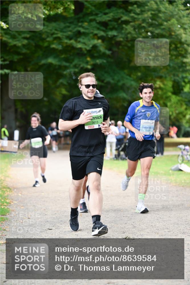 31.08.2025 - 21. Blankeneser Heldenlauf Dr. Thomas Lammeyer http://msf.ph/oto/8639584 31.08.2025 10:57:27 Laufen 3613 meine-sportfotos.de