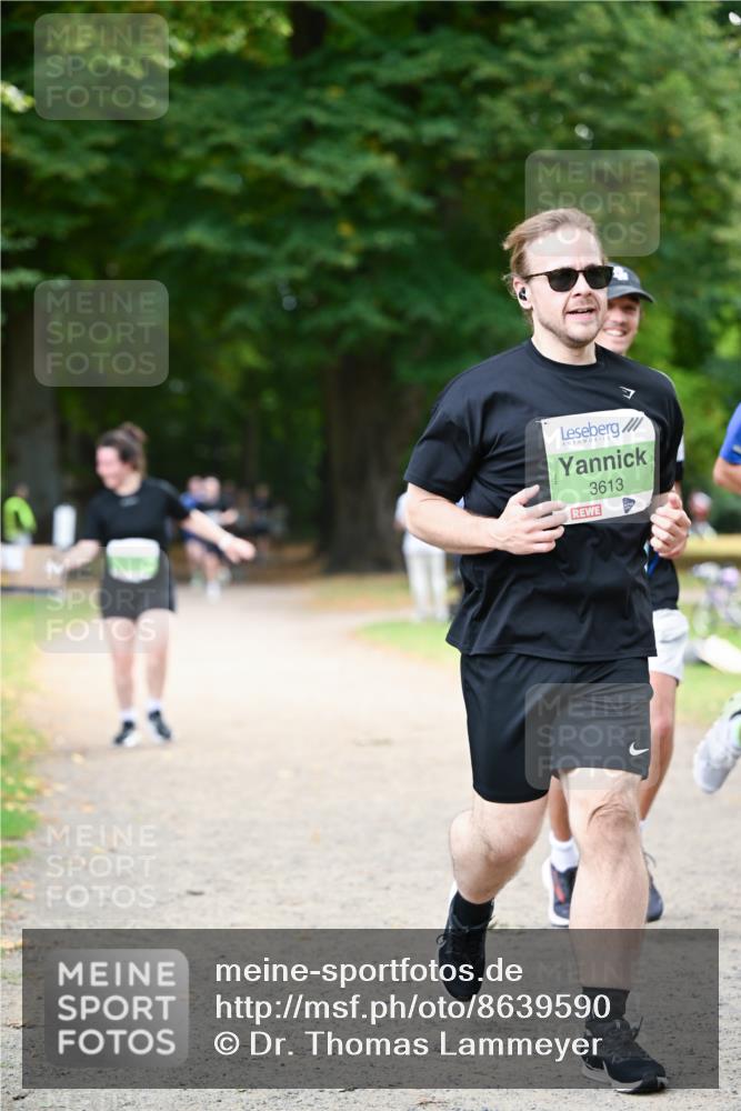 31.08.2025 - 21. Blankeneser Heldenlauf Dr. Thomas Lammeyer http://msf.ph/oto/8639590 31.08.2025 10:57:28 Laufen 3613 meine-sportfotos.de