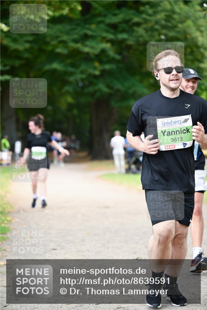 31.08.2025 - 21. Blankeneser Heldenlauf Dr. Thomas Lammeyer http://msf.ph/oto/8639591 31.08.2025 10:57:28 Laufen 3613 meine-sportfotos.de