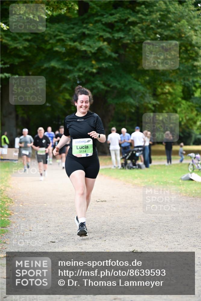 31.08.2025 - 21. Blankeneser Heldenlauf Dr. Thomas Lammeyer http://msf.ph/oto/8639593 31.08.2025 10:57:30 Laufen 3114 meine-sportfotos.de
