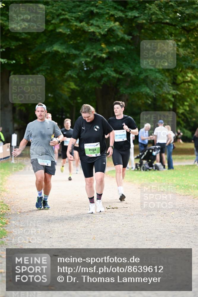 31.08.2025 - 21. Blankeneser Heldenlauf Dr. Thomas Lammeyer http://msf.ph/oto/8639612 31.08.2025 10:57:35 Laufen 4129, 3188, 4061 meine-sportfotos.de