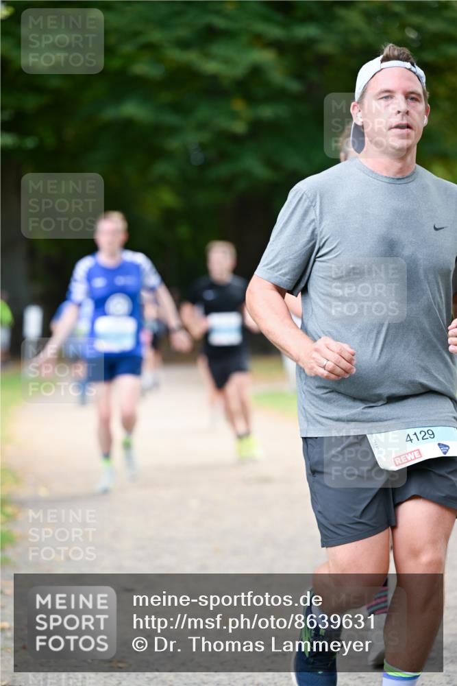 31.08.2025 - 21. Blankeneser Heldenlauf Dr. Thomas Lammeyer http://msf.ph/oto/8639631 31.08.2025 10:57:38 Laufen 4129 meine-sportfotos.de