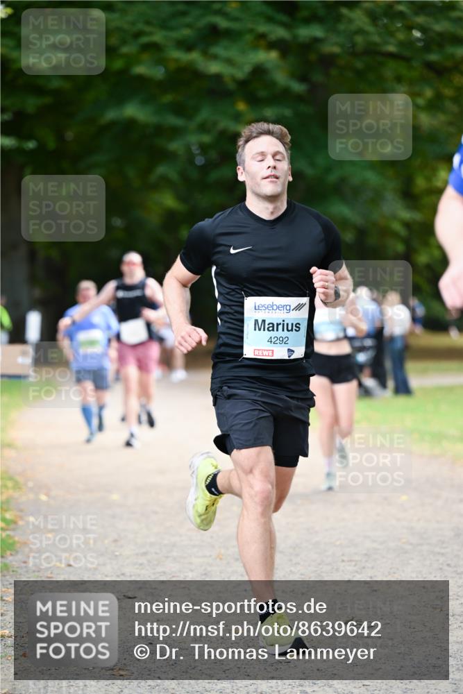 31.08.2025 - 21. Blankeneser Heldenlauf Dr. Thomas Lammeyer http://msf.ph/oto/8639642 31.08.2025 10:57:41 Laufen 4292 meine-sportfotos.de