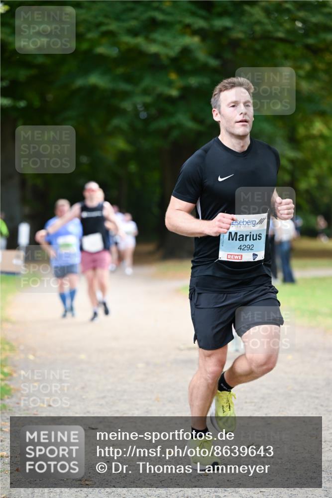 31.08.2025 - 21. Blankeneser Heldenlauf Dr. Thomas Lammeyer http://msf.ph/oto/8639643 31.08.2025 10:57:41 Laufen 4292 meine-sportfotos.de