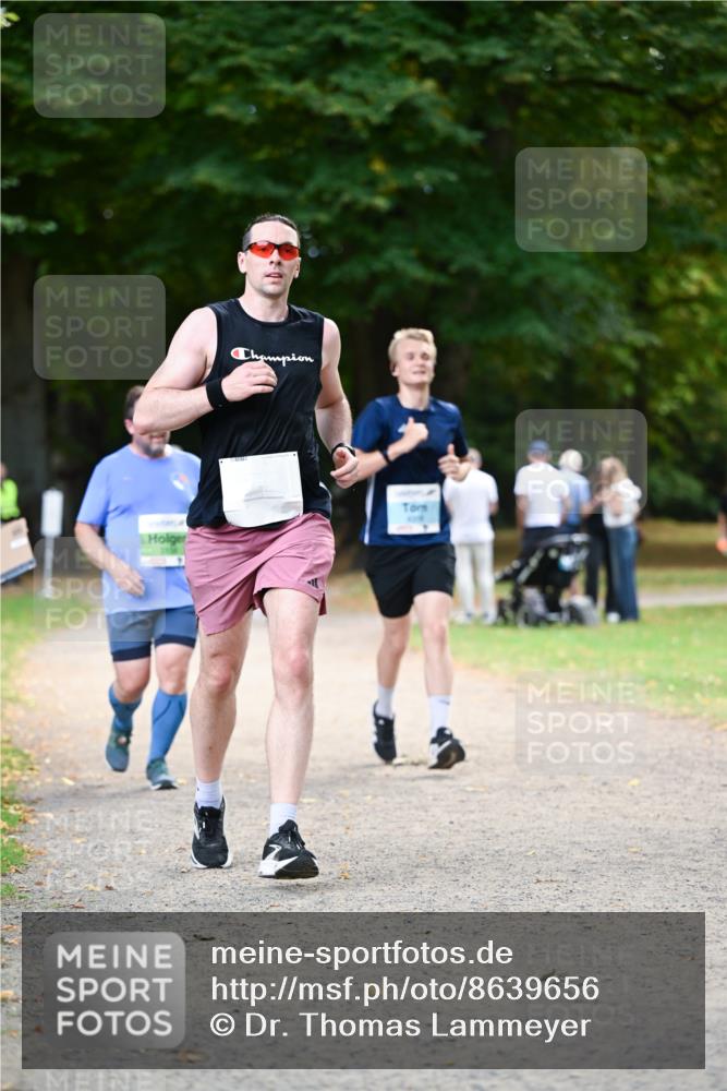 31.08.2025 - 21. Blankeneser Heldenlauf Dr. Thomas Lammeyer http://msf.ph/oto/8639656 31.08.2025 10:57:44 Laufen  meine-sportfotos.de