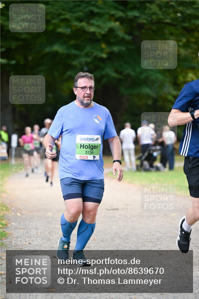 31.08.2025 - 21. Blankeneser Heldenlauf Dr. Thomas Lammeyer http://msf.ph/oto/8639670 31.08.2025 10:57:46 Laufen 3156 meine-sportfotos.de