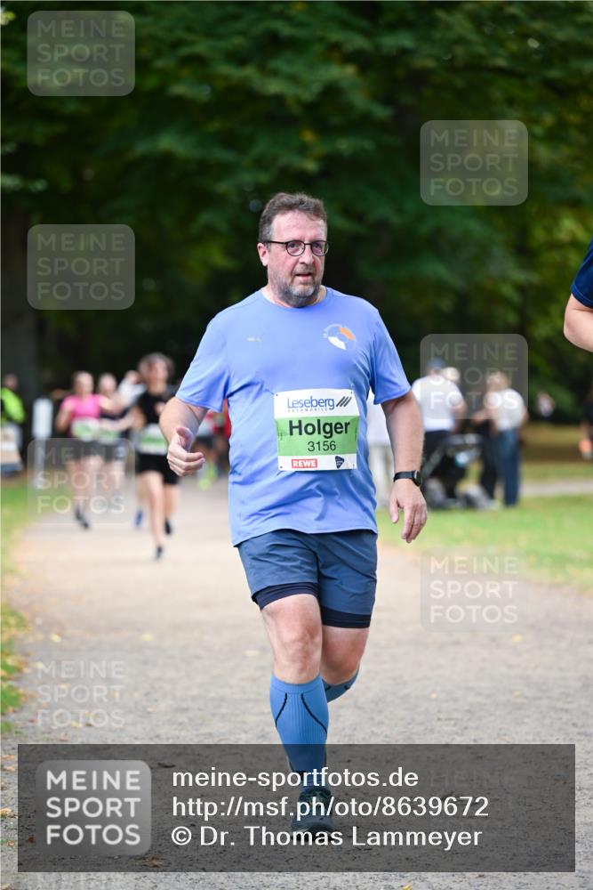 31.08.2025 - 21. Blankeneser Heldenlauf Dr. Thomas Lammeyer http://msf.ph/oto/8639672 31.08.2025 10:57:46 Laufen 3156 meine-sportfotos.de
