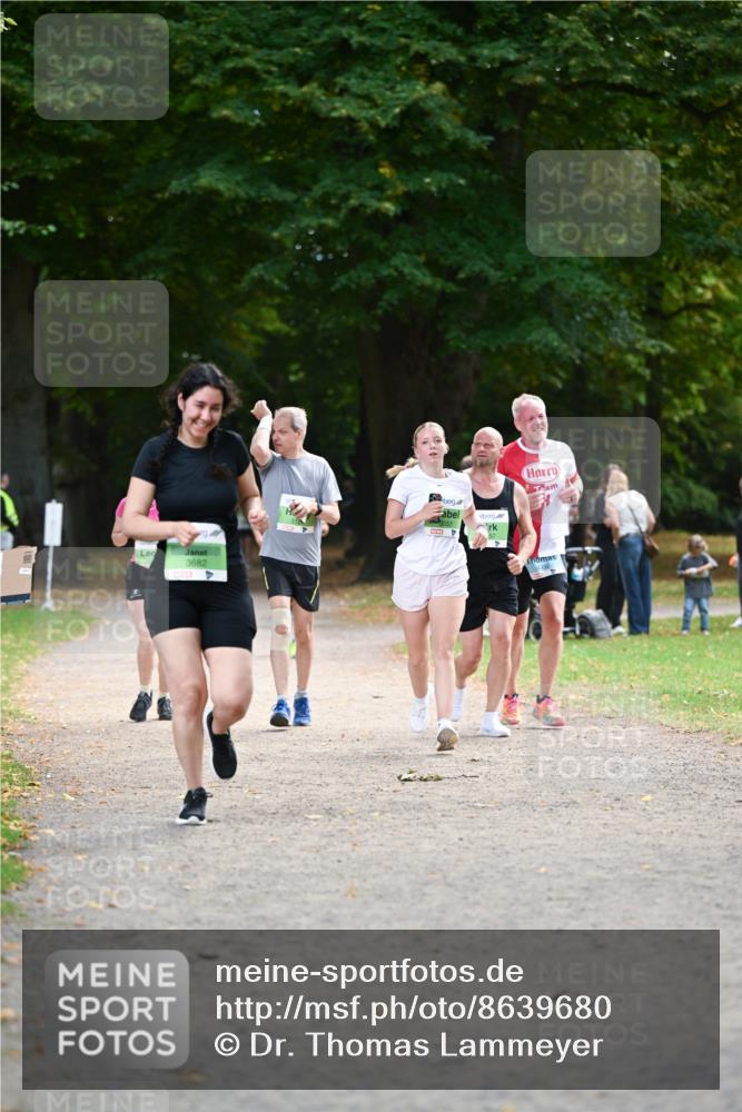31.08.2025 - 21. Blankeneser Heldenlauf Dr. Thomas Lammeyer http://msf.ph/oto/8639680 31.08.2025 10:57:50 Laufen 3682 meine-sportfotos.de