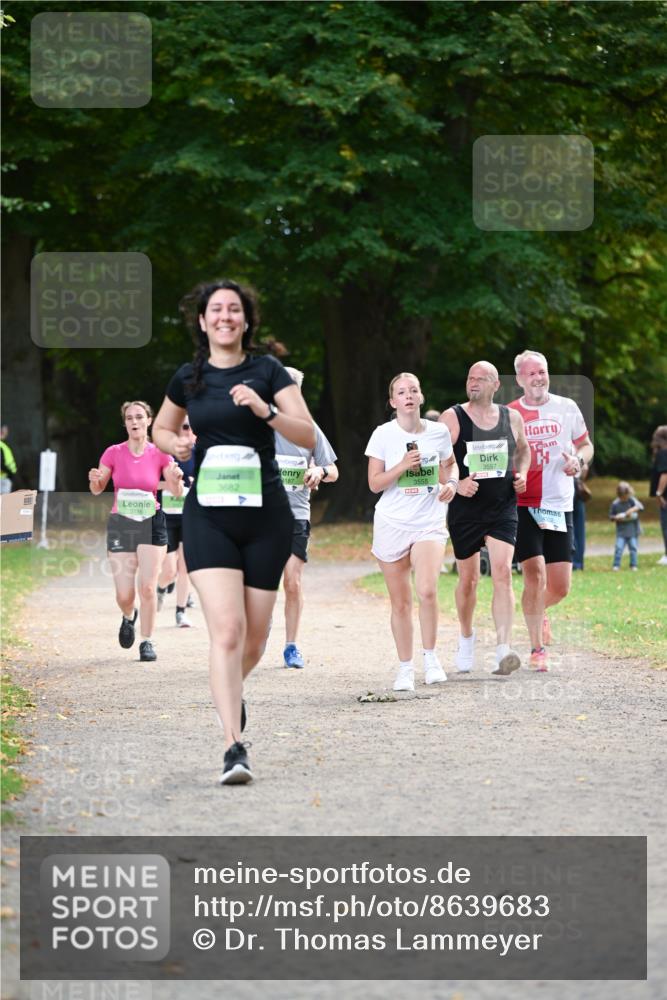 31.08.2025 - 21. Blankeneser Heldenlauf Dr. Thomas Lammeyer http://msf.ph/oto/8639683 31.08.2025 10:57:51 Laufen 8187, 3682, 3186, 3555, 3557 meine-sportfotos.de