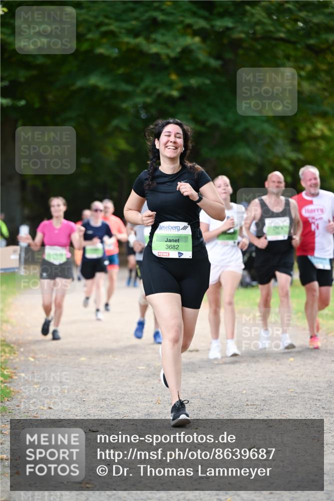 31.08.2025 - 21. Blankeneser Heldenlauf Dr. Thomas Lammeyer http://msf.ph/oto/8639687 31.08.2025 10:57:51 Laufen 3682 meine-sportfotos.de