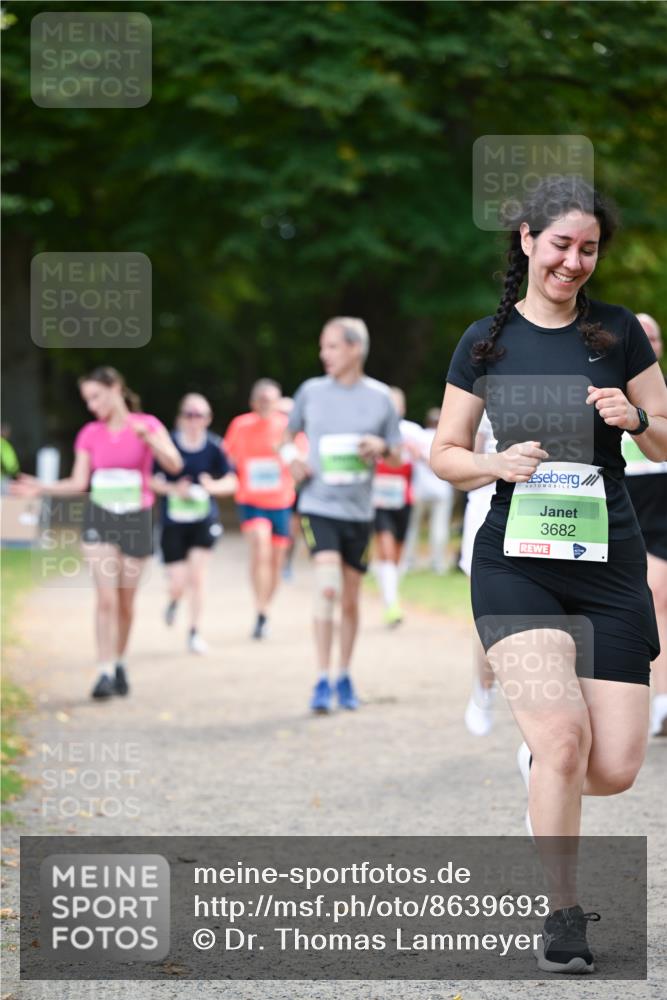 31.08.2025 - 21. Blankeneser Heldenlauf Dr. Thomas Lammeyer http://msf.ph/oto/8639693 31.08.2025 10:57:52 Laufen 3682 meine-sportfotos.de