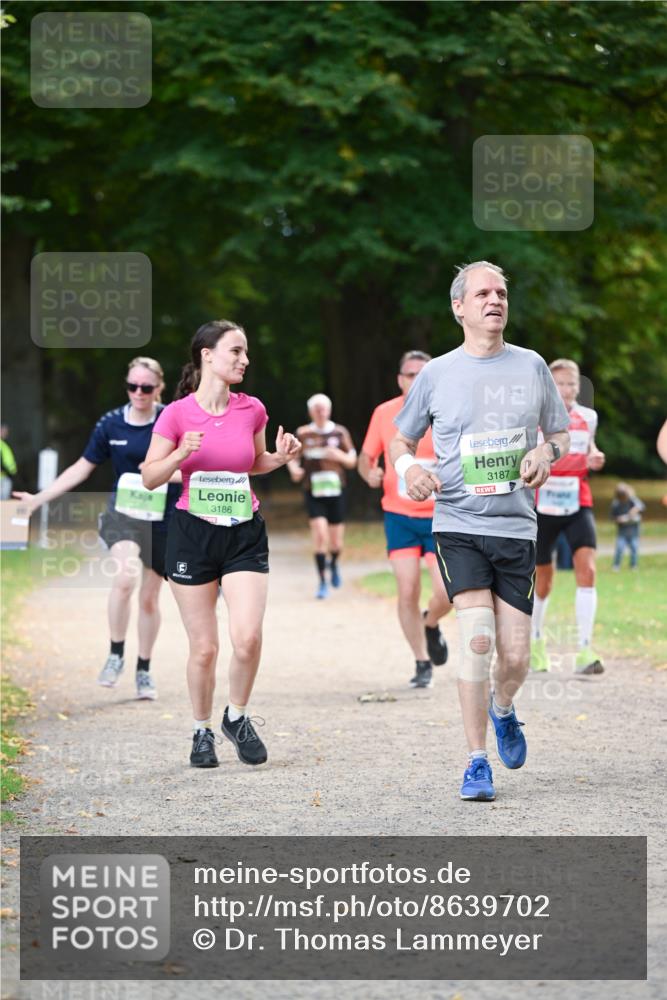 31.08.2025 - 21. Blankeneser Heldenlauf Dr. Thomas Lammeyer http://msf.ph/oto/8639702 31.08.2025 10:57:54 Laufen 3186, 3187 meine-sportfotos.de