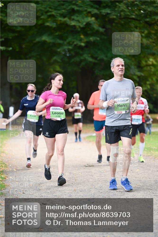 31.08.2025 - 21. Blankeneser Heldenlauf Dr. Thomas Lammeyer http://msf.ph/oto/8639703 31.08.2025 10:57:54 Laufen 3186, 3187 meine-sportfotos.de