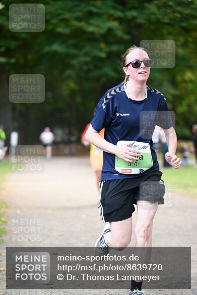 31.08.2025 - 21. Blankeneser Heldenlauf Dr. Thomas Lammeyer http://msf.ph/oto/8639720 31.08.2025 10:57:57 Laufen 3101 meine-sportfotos.de