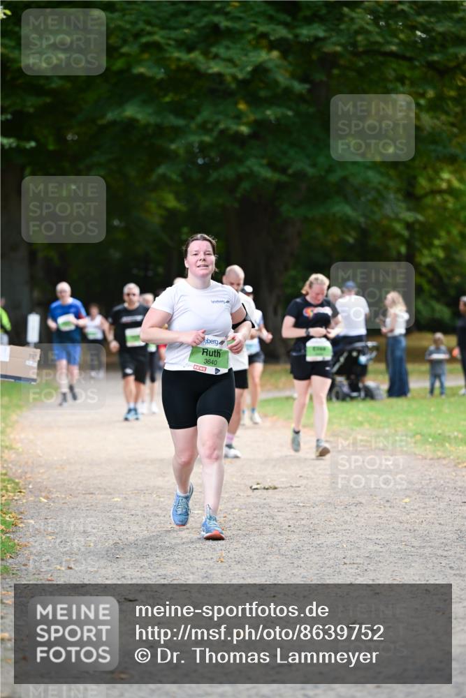 31.08.2025 - 21. Blankeneser Heldenlauf Dr. Thomas Lammeyer http://msf.ph/oto/8639752 31.08.2025 10:58:12 Laufen 3640 meine-sportfotos.de