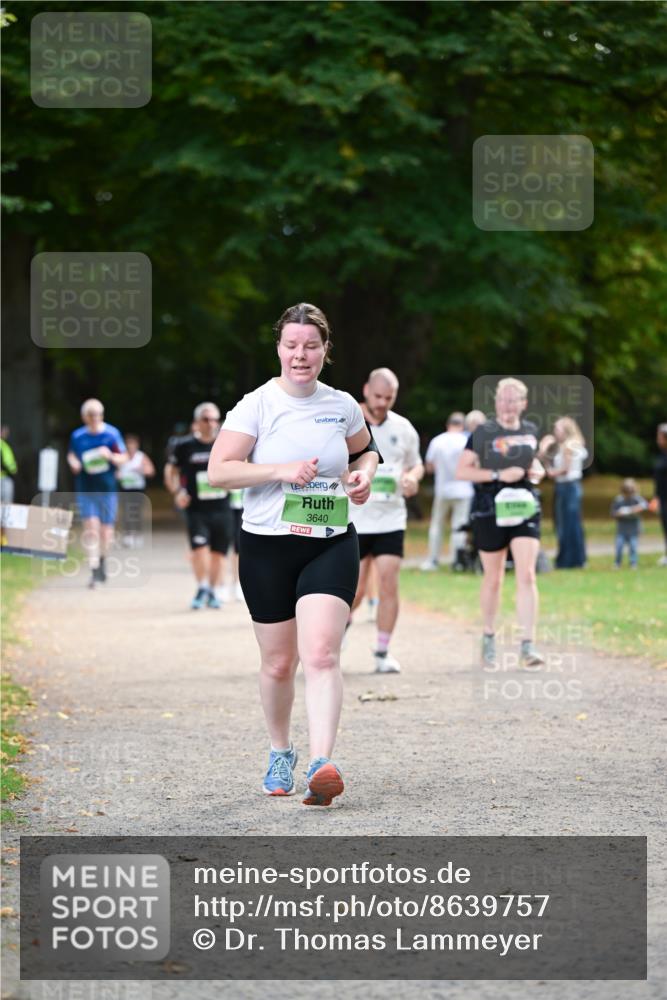 31.08.2025 - 21. Blankeneser Heldenlauf Dr. Thomas Lammeyer http://msf.ph/oto/8639757 31.08.2025 10:58:13 Laufen 3640 meine-sportfotos.de