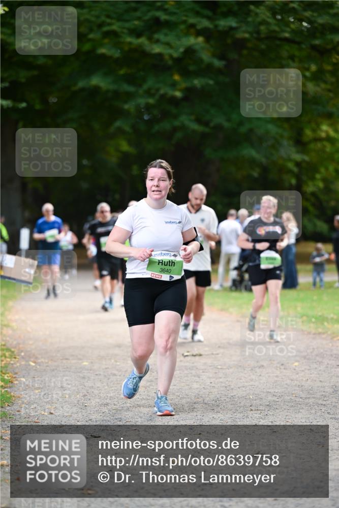 31.08.2025 - 21. Blankeneser Heldenlauf Dr. Thomas Lammeyer http://msf.ph/oto/8639758 31.08.2025 10:58:13 Laufen 3640 meine-sportfotos.de