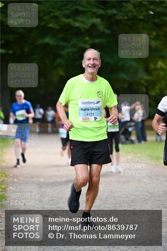 31.08.2025 - 21. Blankeneser Heldenlauf Dr. Thomas Lammeyer http://msf.ph/oto/8639787 31.08.2025 10:58:17 Laufen 4131 meine-sportfotos.de
