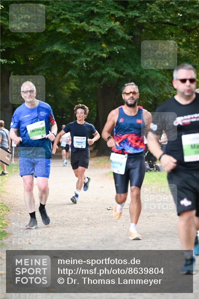 31.08.2025 - 21. Blankeneser Heldenlauf Dr. Thomas Lammeyer http://msf.ph/oto/8639804 31.08.2025 10:58:20 Laufen 3359, 4411 meine-sportfotos.de