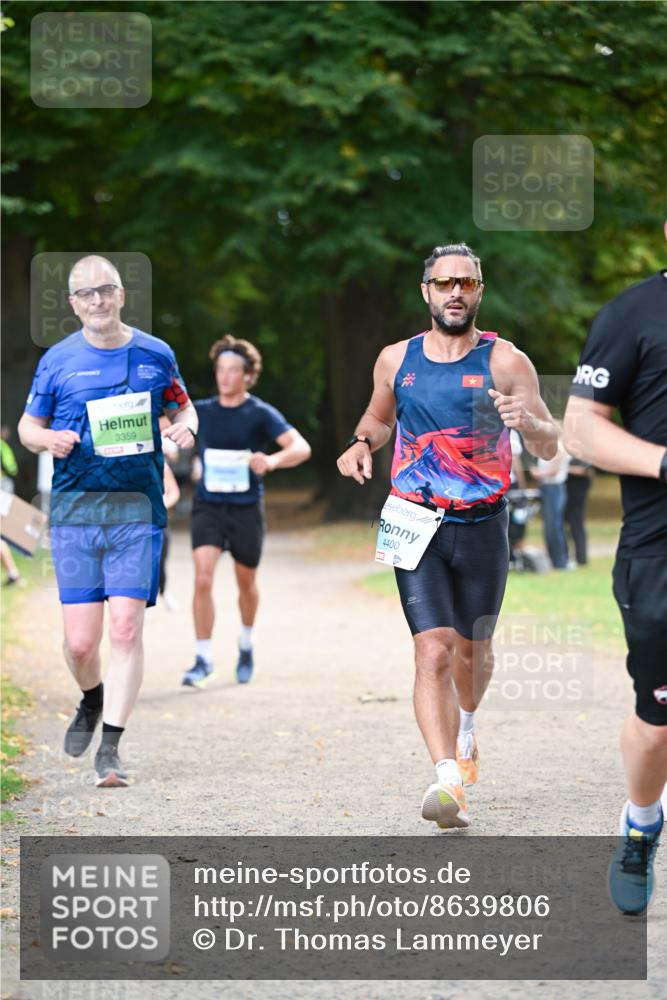 31.08.2025 - 21. Blankeneser Heldenlauf Dr. Thomas Lammeyer http://msf.ph/oto/8639806 31.08.2025 10:58:21 Laufen 3359, 4400 meine-sportfotos.de