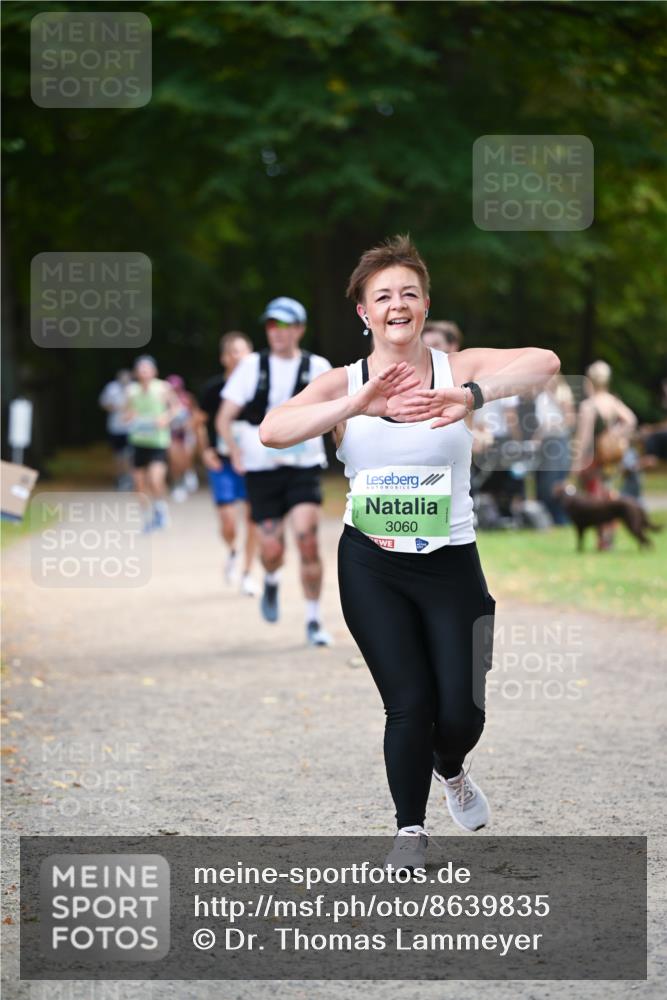 31.08.2025 - 21. Blankeneser Heldenlauf Dr. Thomas Lammeyer http://msf.ph/oto/8639835 31.08.2025 10:58:27 Laufen 3060 meine-sportfotos.de