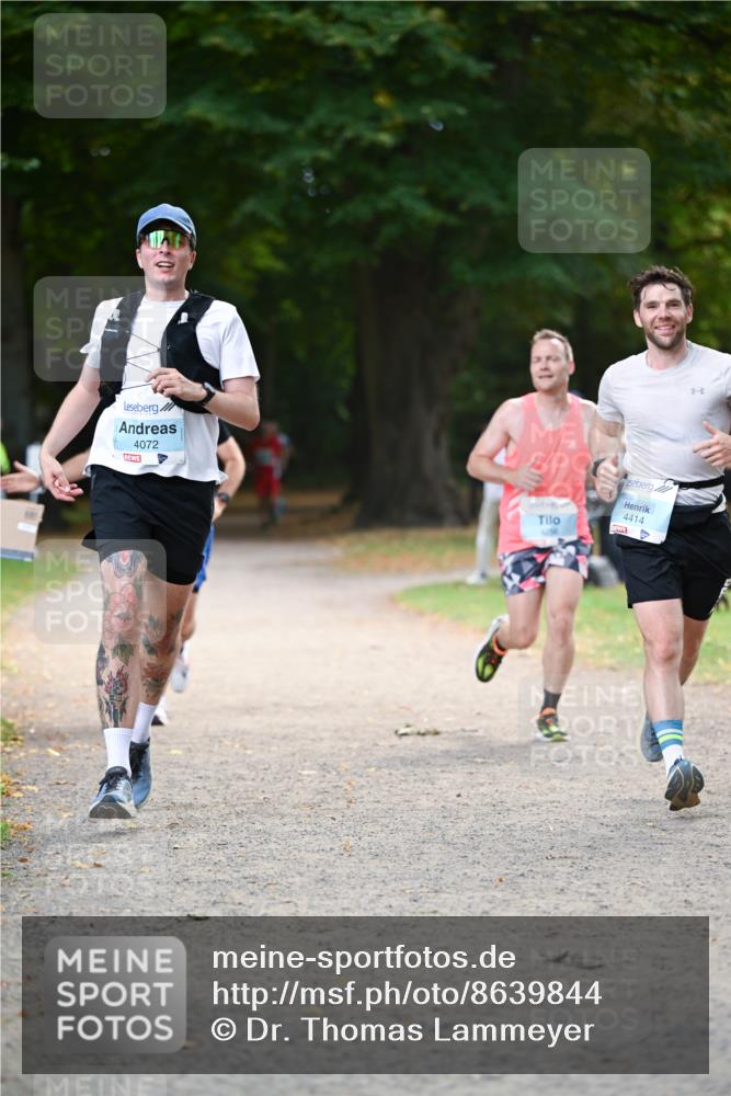 31.08.2025 - 21. Blankeneser Heldenlauf Dr. Thomas Lammeyer http://msf.ph/oto/8639844 31.08.2025 10:58:29 Laufen 4072, 1256, 4414 meine-sportfotos.de
