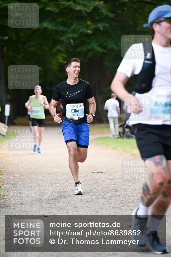 31.08.2025 - 21. Blankeneser Heldenlauf Dr. Thomas Lammeyer http://msf.ph/oto/8639852 31.08.2025 10:58:31 Laufen 4118 meine-sportfotos.de