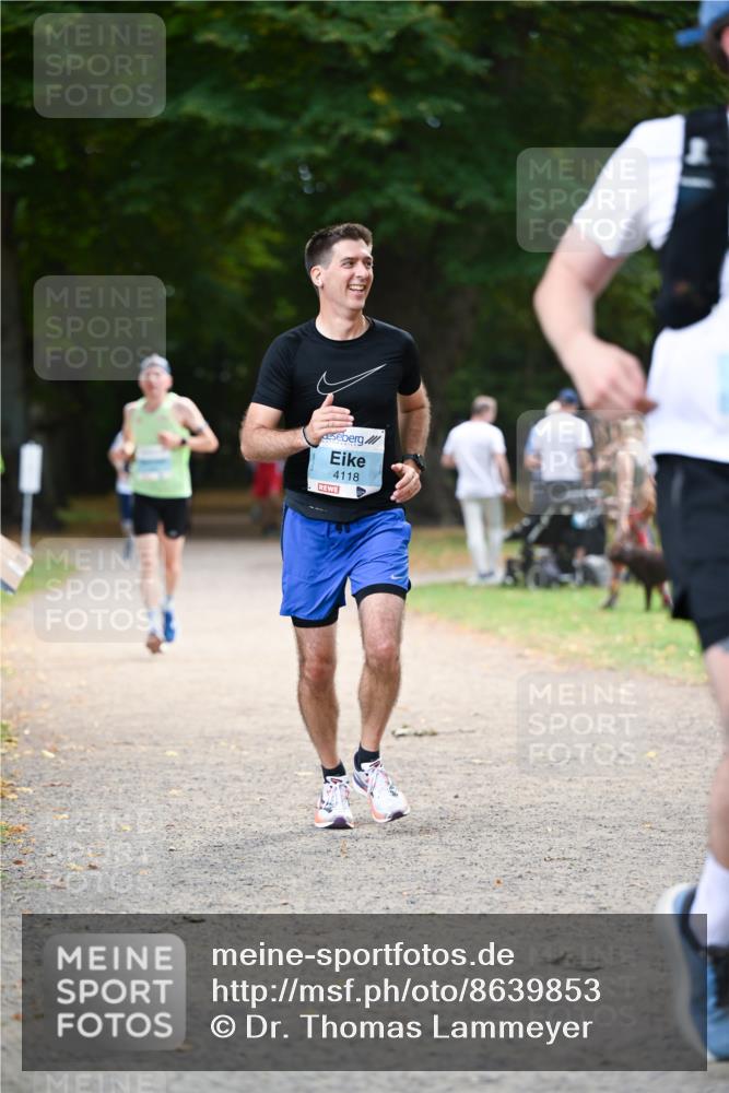 31.08.2025 - 21. Blankeneser Heldenlauf Dr. Thomas Lammeyer http://msf.ph/oto/8639853 31.08.2025 10:58:31 Laufen 4118 meine-sportfotos.de