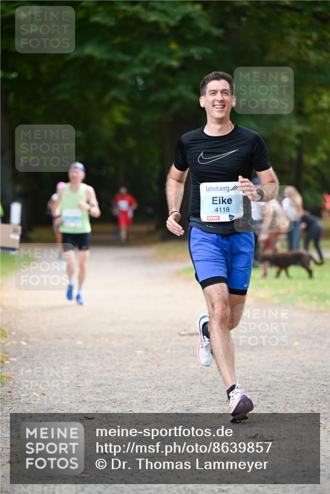 31.08.2025 - 21. Blankeneser Heldenlauf Dr. Thomas Lammeyer http://msf.ph/oto/8639857 31.08.2025 10:58:31 Laufen 4118 meine-sportfotos.de
