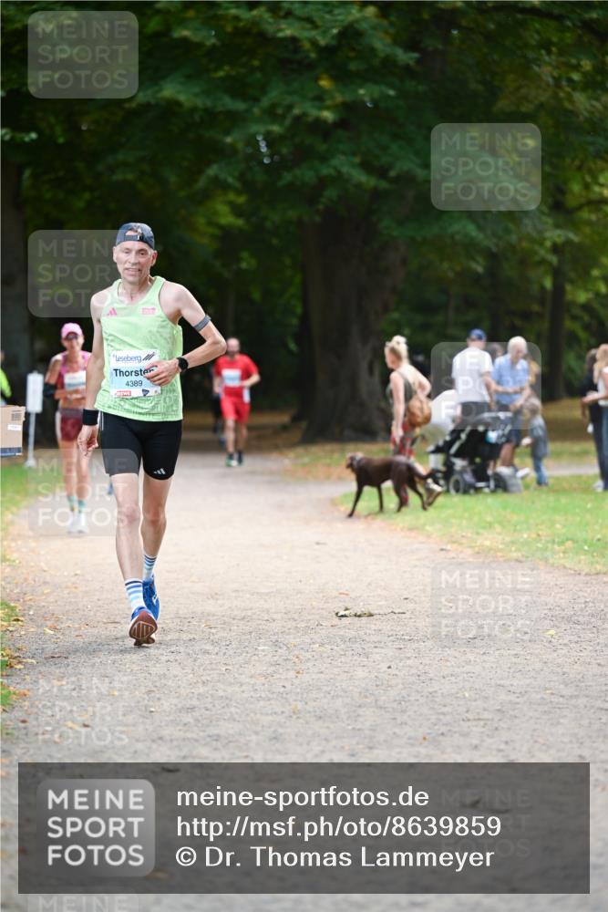 31.08.2025 - 21. Blankeneser Heldenlauf Dr. Thomas Lammeyer http://msf.ph/oto/8639859 31.08.2025 10:58:33 Laufen 4389 meine-sportfotos.de