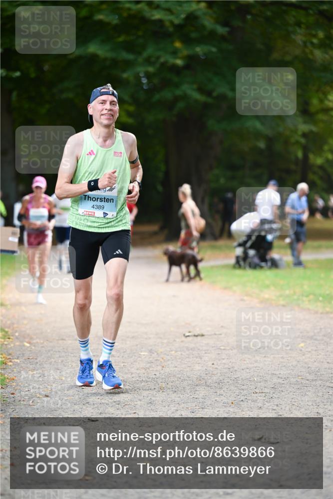 31.08.2025 - 21. Blankeneser Heldenlauf Dr. Thomas Lammeyer http://msf.ph/oto/8639866 31.08.2025 10:58:34 Laufen 4389 meine-sportfotos.de