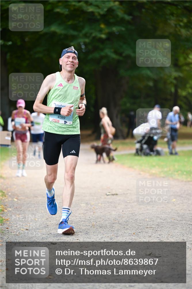 31.08.2025 - 21. Blankeneser Heldenlauf Dr. Thomas Lammeyer http://msf.ph/oto/8639867 31.08.2025 10:58:34 Laufen 4389 meine-sportfotos.de