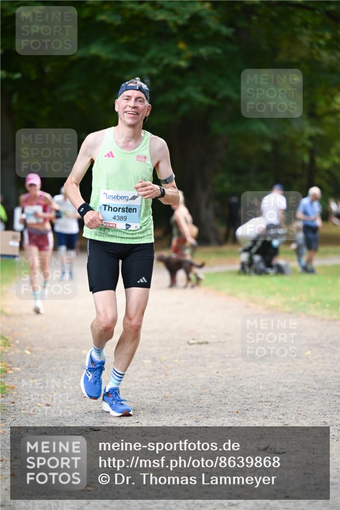 31.08.2025 - 21. Blankeneser Heldenlauf Dr. Thomas Lammeyer http://msf.ph/oto/8639868 31.08.2025 10:58:35 Laufen 4389 meine-sportfotos.de