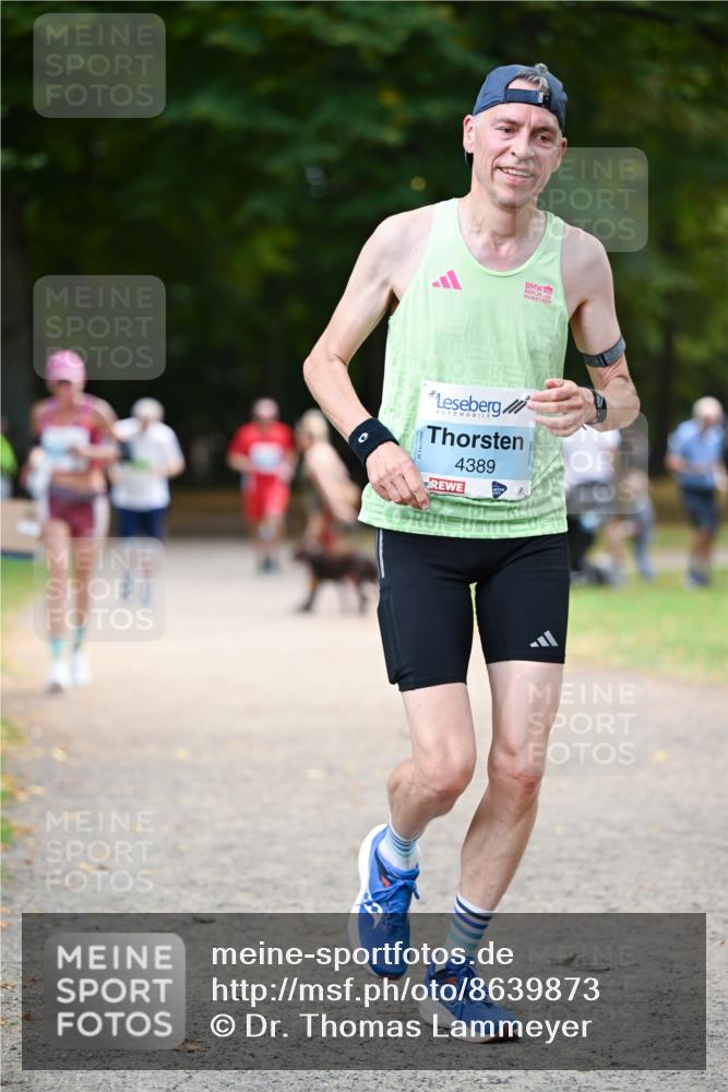31.08.2025 - 21. Blankeneser Heldenlauf Dr. Thomas Lammeyer http://msf.ph/oto/8639873 31.08.2025 10:58:35 Laufen 4389 meine-sportfotos.de