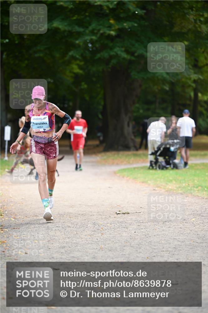 31.08.2025 - 21. Blankeneser Heldenlauf Dr. Thomas Lammeyer http://msf.ph/oto/8639878 31.08.2025 10:58:37 Laufen 4051 meine-sportfotos.de