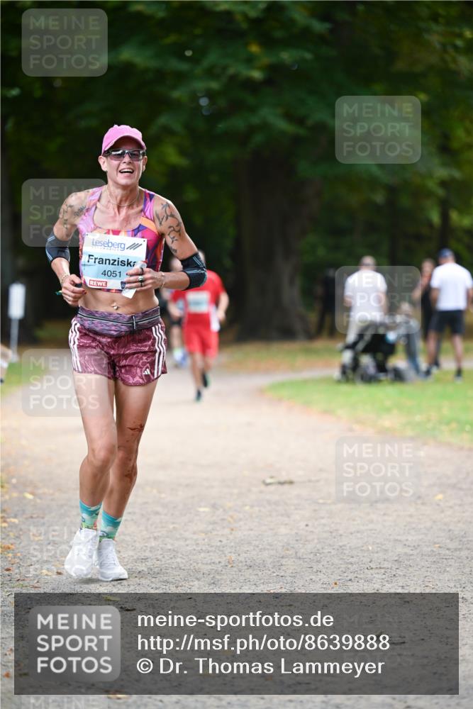 31.08.2025 - 21. Blankeneser Heldenlauf Dr. Thomas Lammeyer http://msf.ph/oto/8639888 31.08.2025 10:58:38 Laufen 4051 meine-sportfotos.de