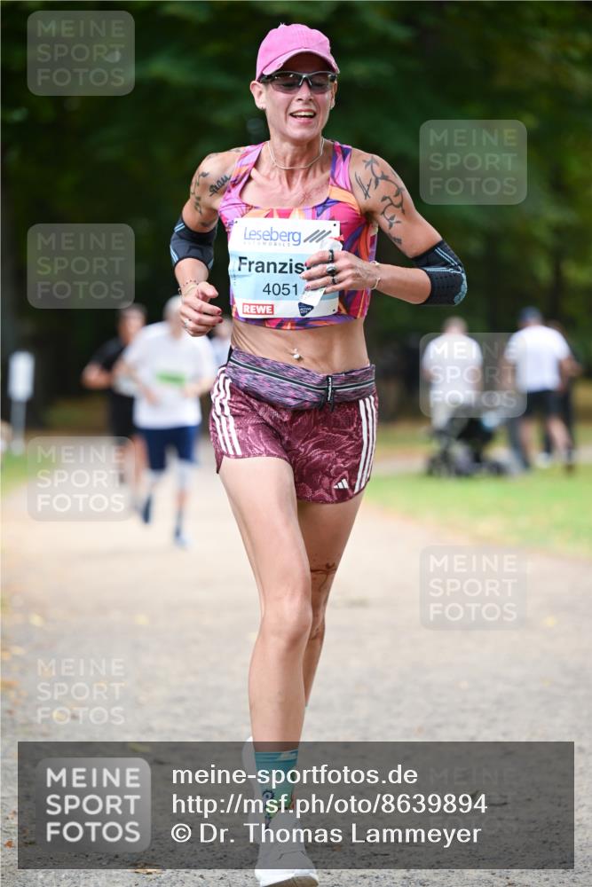 31.08.2025 - 21. Blankeneser Heldenlauf Dr. Thomas Lammeyer http://msf.ph/oto/8639894 31.08.2025 10:58:39 Laufen 4051 meine-sportfotos.de