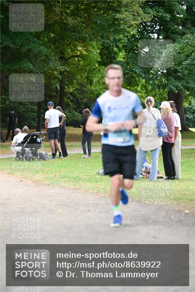 31.08.2025 - 21. Blankeneser Heldenlauf Dr. Thomas Lammeyer http://msf.ph/oto/8639922 31.08.2025 10:58:47 Laufen  meine-sportfotos.de