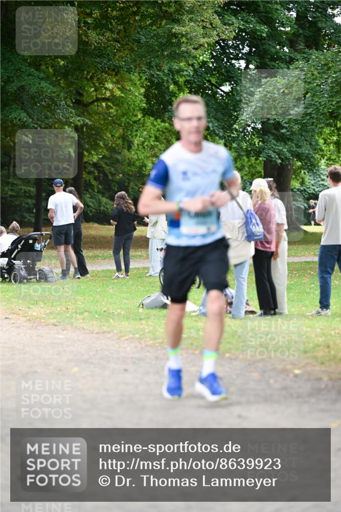 31.08.2025 - 21. Blankeneser Heldenlauf Dr. Thomas Lammeyer http://msf.ph/oto/8639923 31.08.2025 10:58:48 Laufen  meine-sportfotos.de
