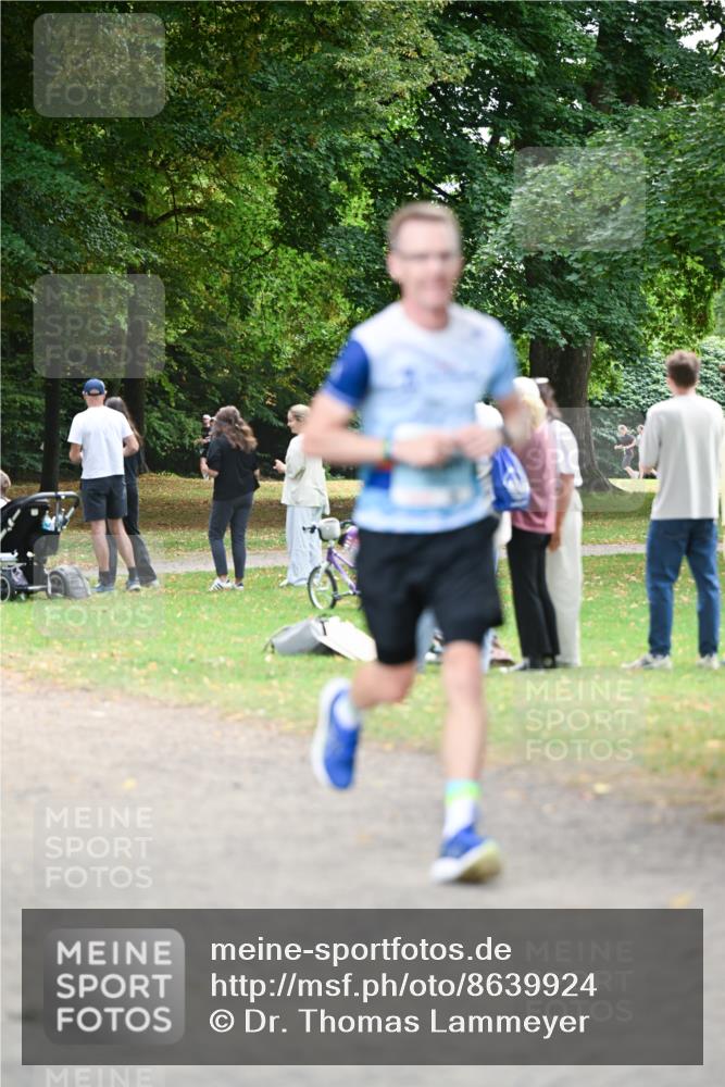 31.08.2025 - 21. Blankeneser Heldenlauf Dr. Thomas Lammeyer http://msf.ph/oto/8639924 31.08.2025 10:58:48 Laufen  meine-sportfotos.de