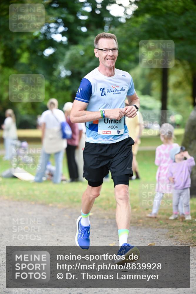 31.08.2025 - 21. Blankeneser Heldenlauf Dr. Thomas Lammeyer http://msf.ph/oto/8639928 31.08.2025 10:58:48 Laufen 1, 21, 4004 meine-sportfotos.de
