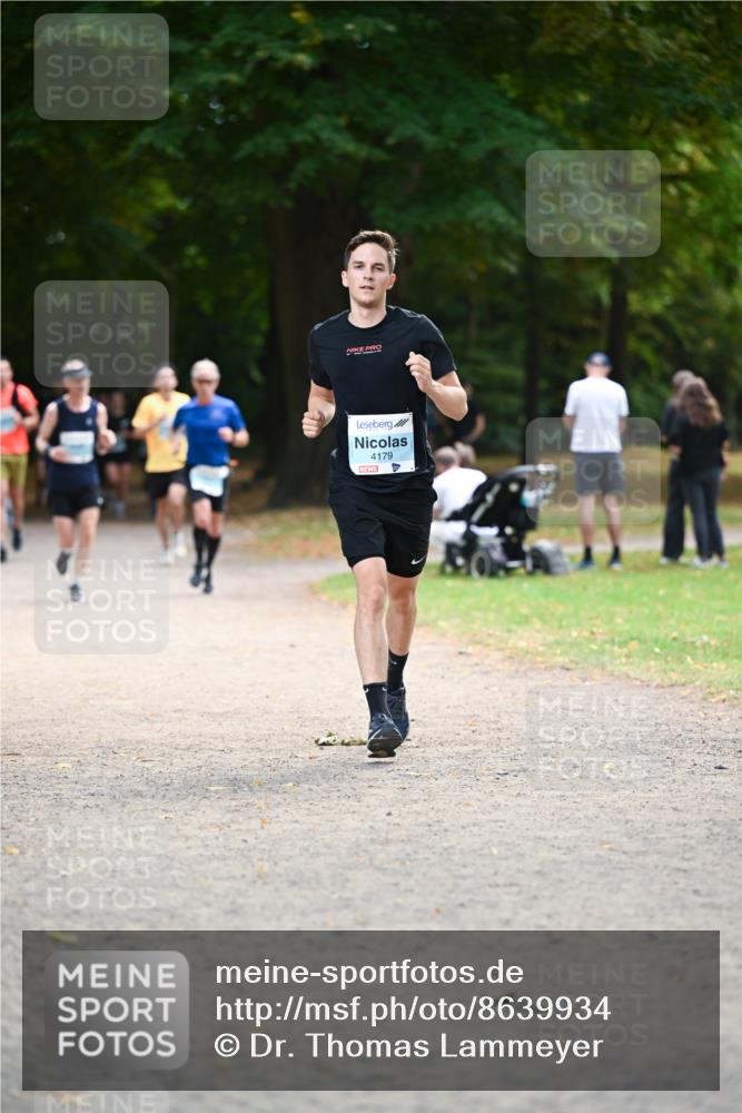 31.08.2025 - 21. Blankeneser Heldenlauf Dr. Thomas Lammeyer http://msf.ph/oto/8639934 31.08.2025 10:58:52 Laufen 4179 meine-sportfotos.de